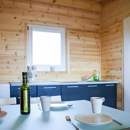 Homes, Holiday home *